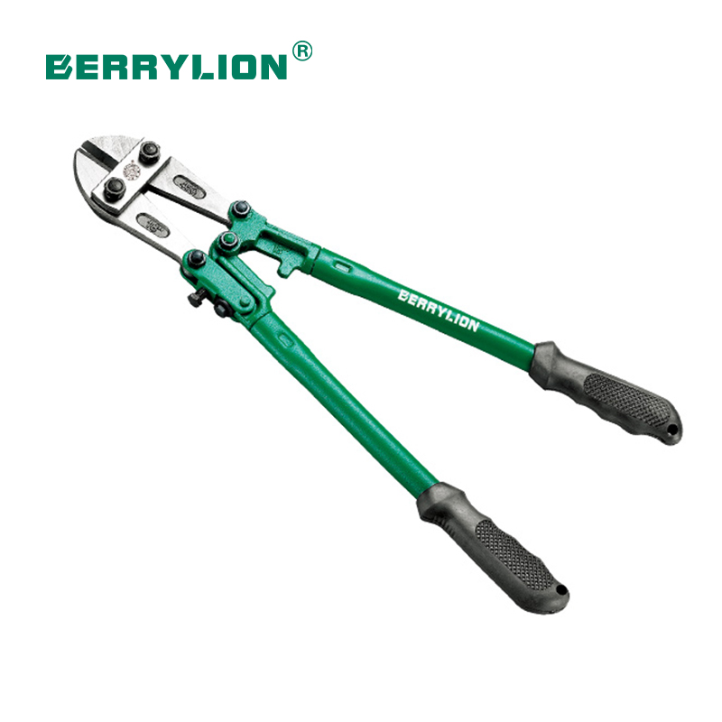 Heavy duty bolt cutter