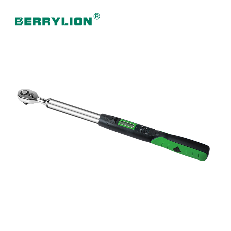 Digital torque wrench